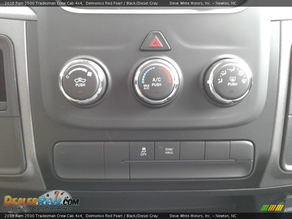 2018 Ram 2500 Tradesman Crew Cab 4x4 Delmonico Red Pearl / Black/Diesel Gray Photo #20