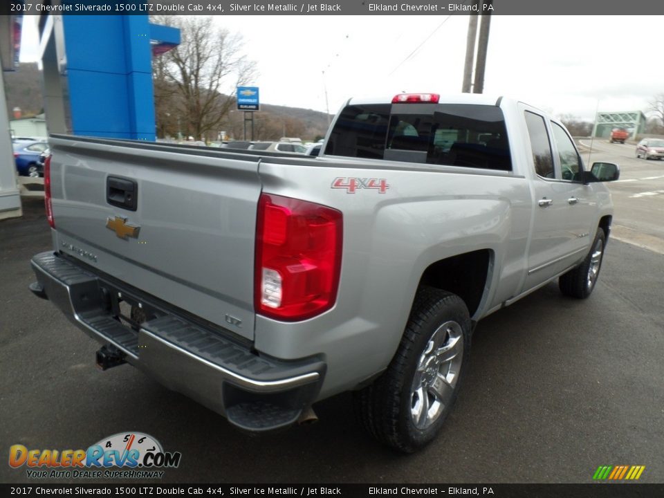 2017 Chevrolet Silverado 1500 LTZ Double Cab 4x4 Silver Ice Metallic / Jet Black Photo #5