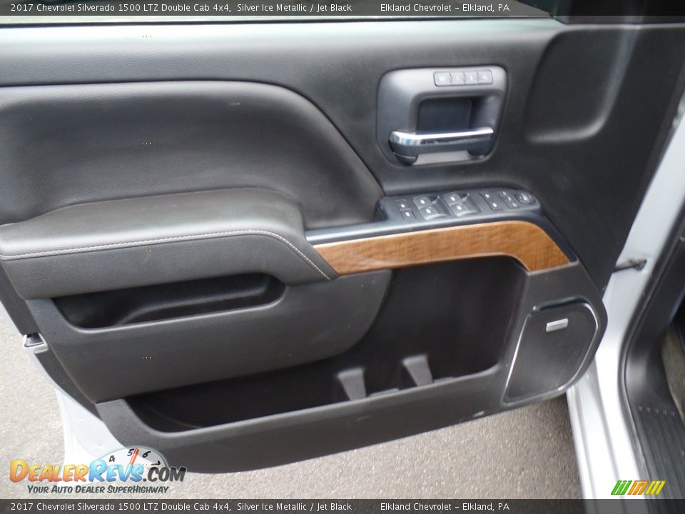 2017 Chevrolet Silverado 1500 LTZ Double Cab 4x4 Silver Ice Metallic / Jet Black Photo #13