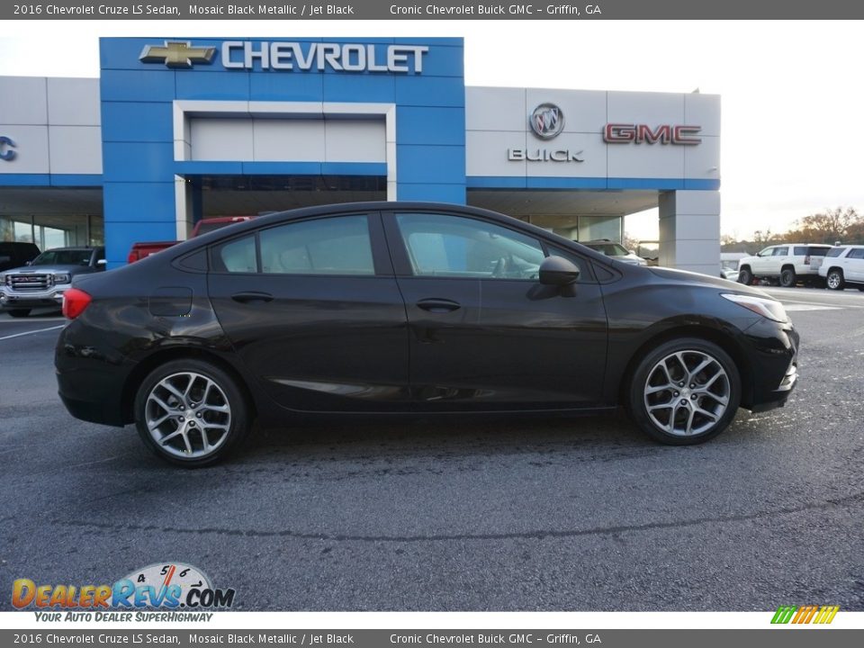 2016 Chevrolet Cruze LS Sedan Mosaic Black Metallic / Jet Black Photo #12
