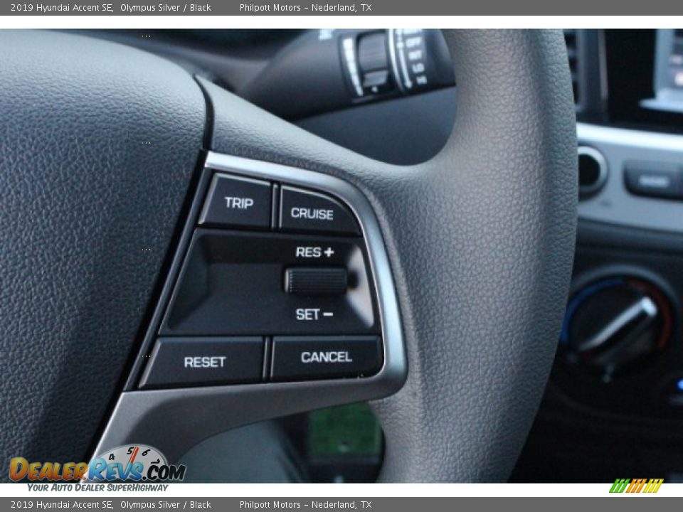 2019 Hyundai Accent SE Olympus Silver / Black Photo #16