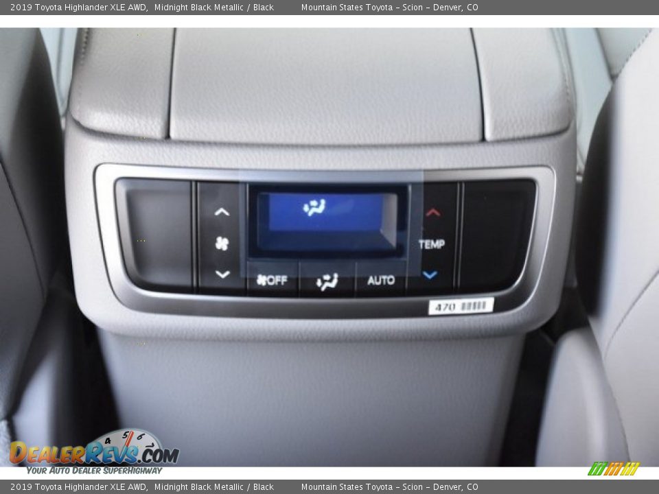 2019 Toyota Highlander XLE AWD Midnight Black Metallic / Black Photo #7