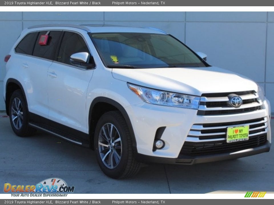 2019 Toyota Highlander XLE Blizzard Pearl White / Black Photo #2