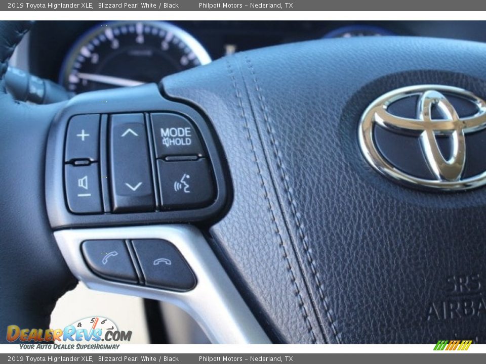 2019 Toyota Highlander XLE Blizzard Pearl White / Black Photo #16