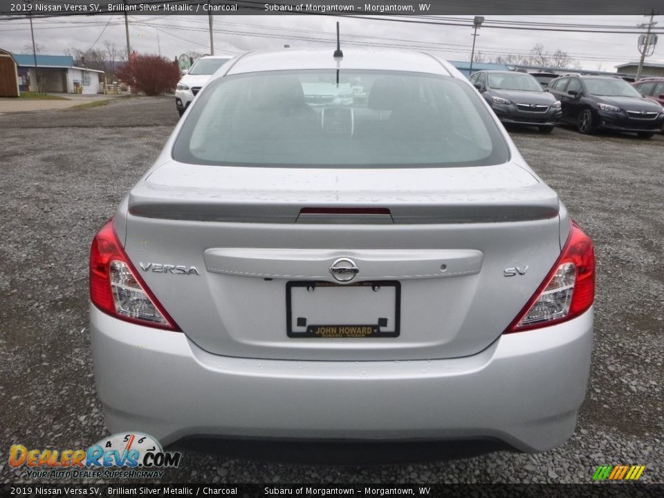 2019 Nissan Versa SV Brilliant Silver Metallic / Charcoal Photo #5
