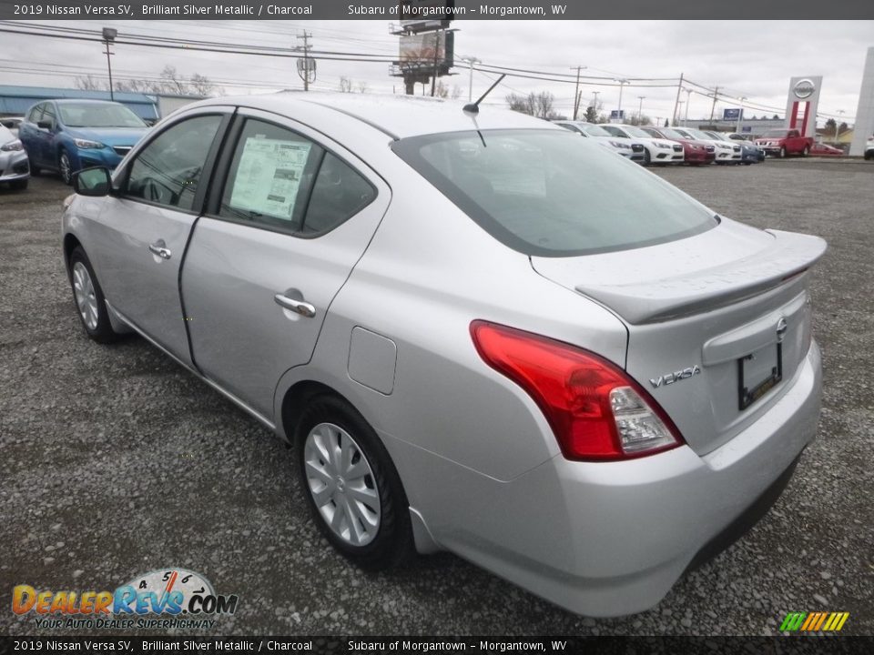 2019 Nissan Versa SV Brilliant Silver Metallic / Charcoal Photo #6