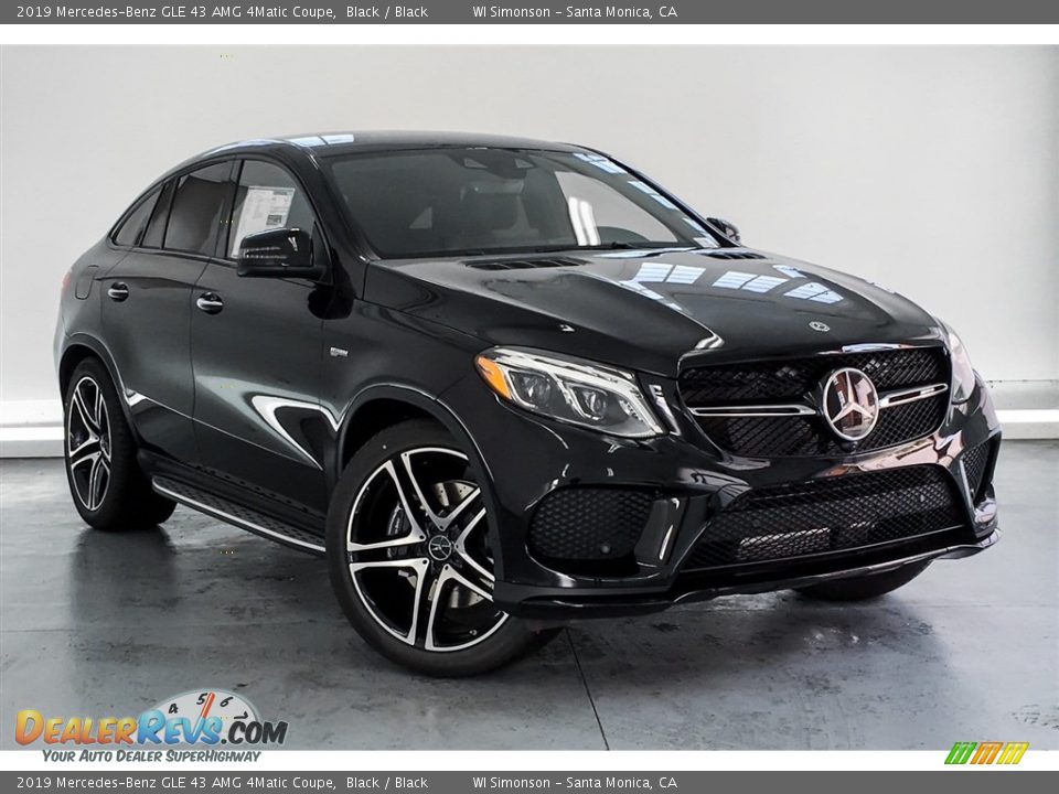 Front 3/4 View of 2019 Mercedes-Benz GLE 43 AMG 4Matic Coupe Photo #12