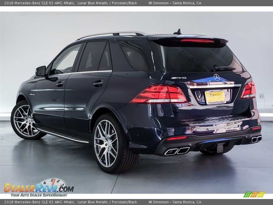 2018 Mercedes-Benz GLE 63 AMG 4Matic Lunar Blue Metallic / Porcelain/Black Photo #2