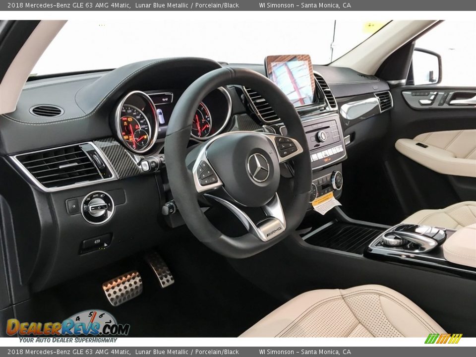 2018 Mercedes-Benz GLE 63 AMG 4Matic Lunar Blue Metallic / Porcelain/Black Photo #4