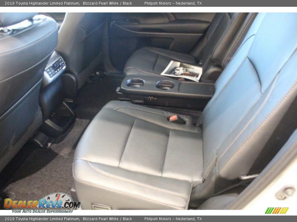 2019 Toyota Highlander Limited Platinum Blizzard Pearl White / Black Photo #21
