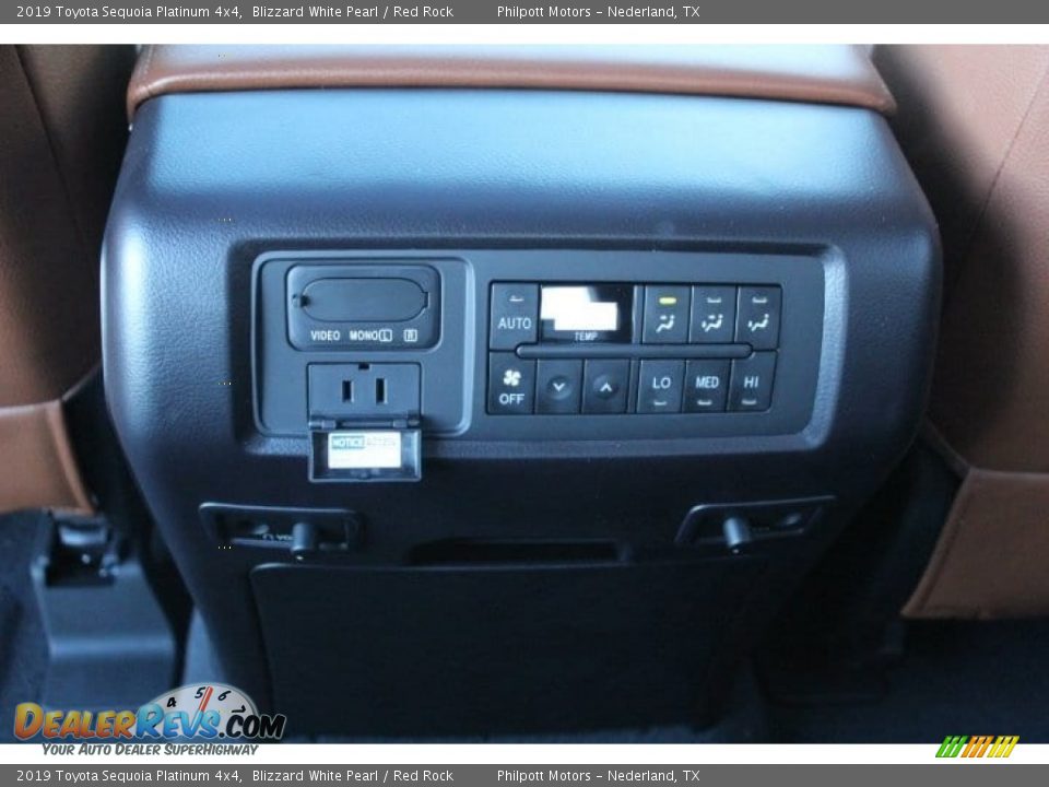 2019 Toyota Sequoia Platinum 4x4 Blizzard White Pearl / Red Rock Photo #22
