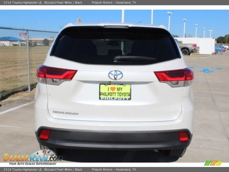2019 Toyota Highlander LE Blizzard Pearl White / Black Photo #7
