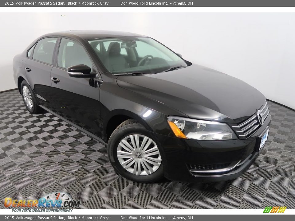 2015 Volkswagen Passat S Sedan Black / Moonrock Gray Photo #4