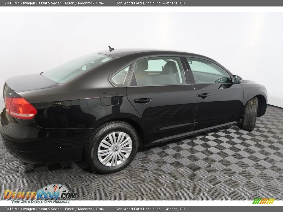 2015 Volkswagen Passat S Sedan Black / Moonrock Gray Photo #12
