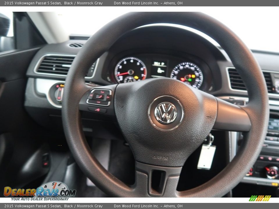 2015 Volkswagen Passat S Sedan Black / Moonrock Gray Photo #17