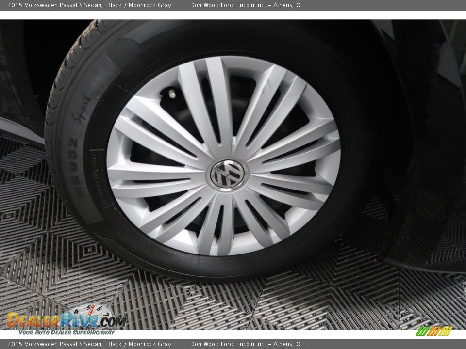 2015 Volkswagen Passat S Sedan Black / Moonrock Gray Photo #27