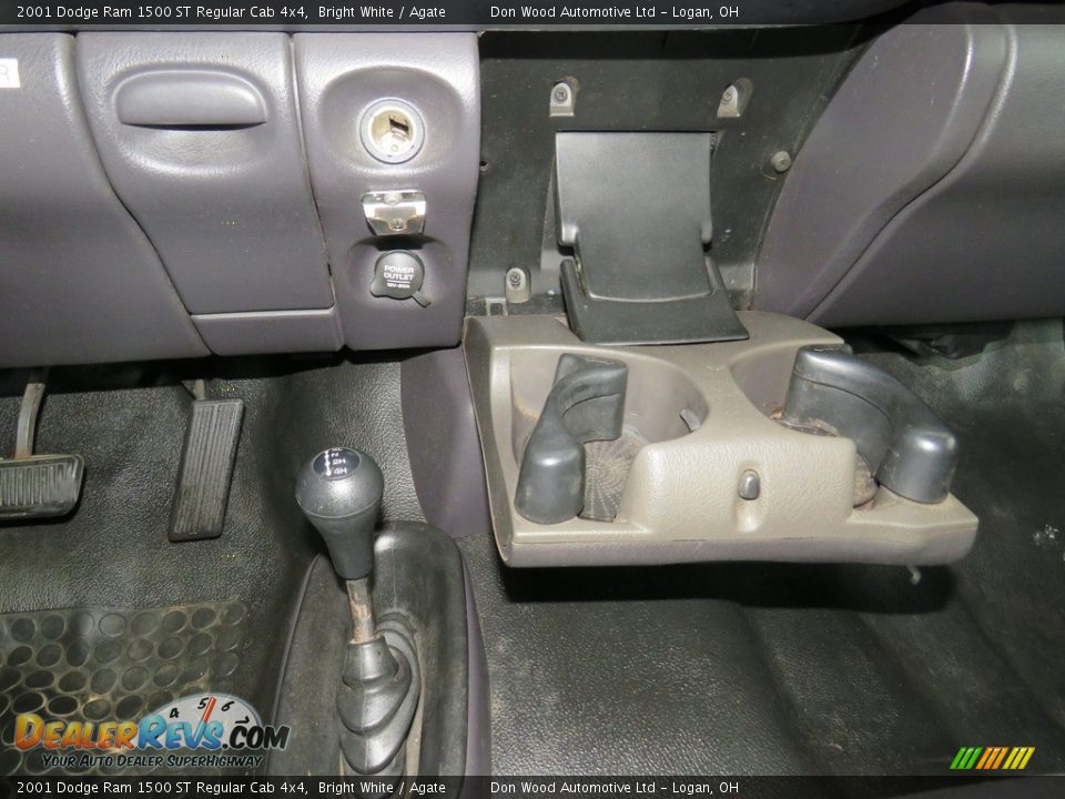 2001 Dodge Ram 1500 ST Regular Cab 4x4 Bright White / Agate Photo #26