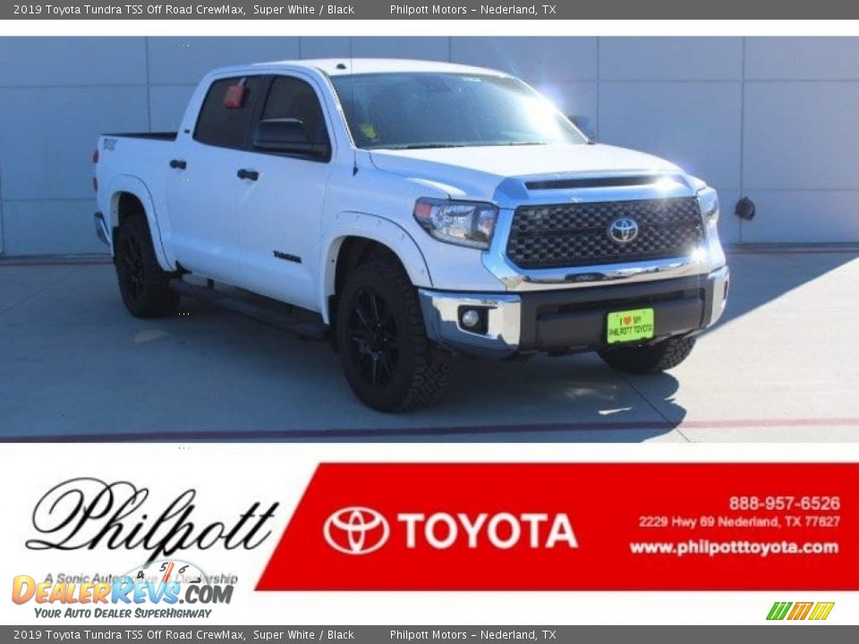 2019 Toyota Tundra TSS Off Road CrewMax Super White / Black Photo #1