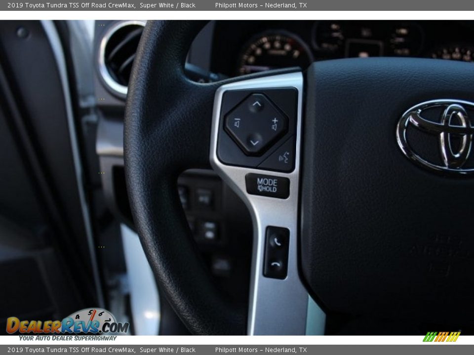 2019 Toyota Tundra TSS Off Road CrewMax Super White / Black Photo #15