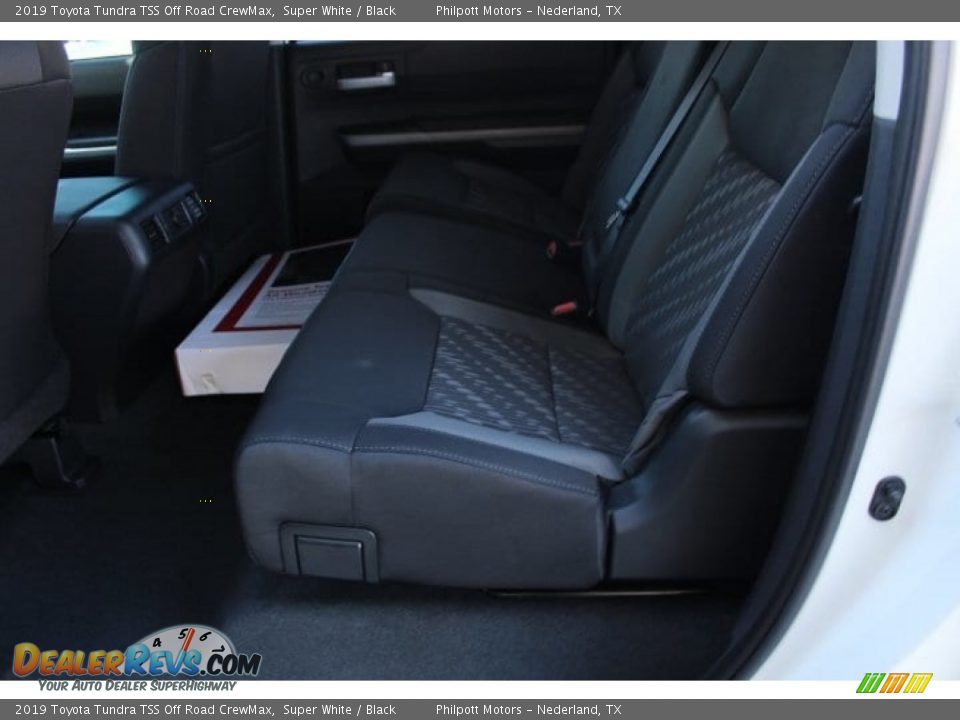 2019 Toyota Tundra TSS Off Road CrewMax Super White / Black Photo #18