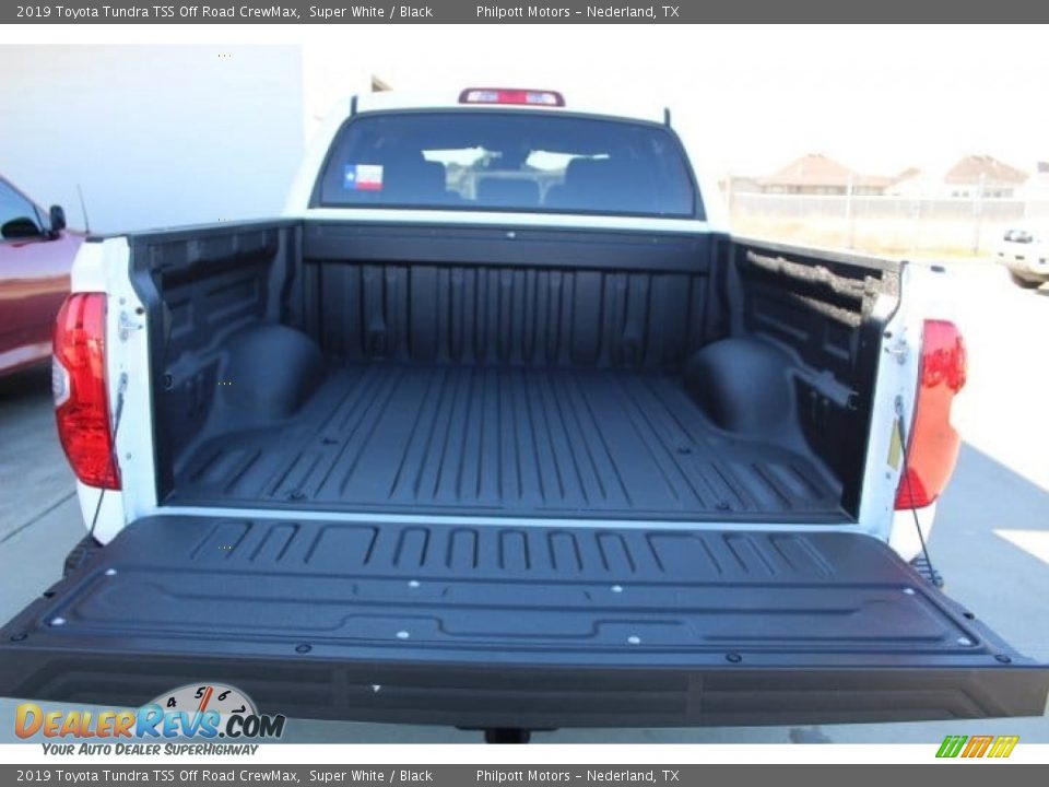 2019 Toyota Tundra TSS Off Road CrewMax Super White / Black Photo #21