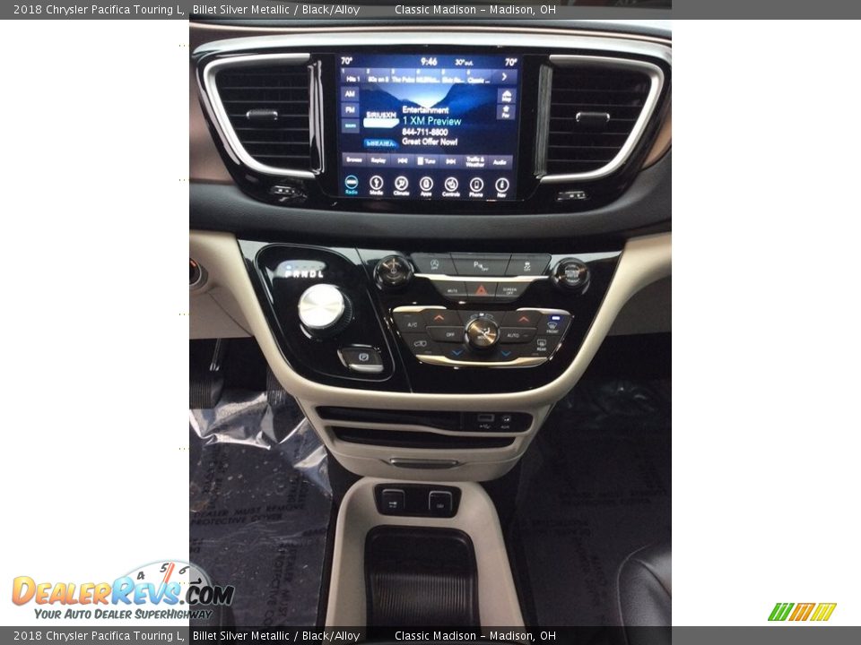 2018 Chrysler Pacifica Touring L Billet Silver Metallic / Black/Alloy Photo #18