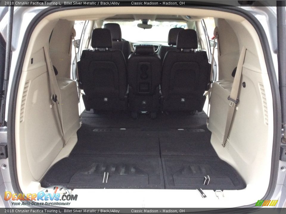 2018 Chrysler Pacifica Touring L Billet Silver Metallic / Black/Alloy Photo #28