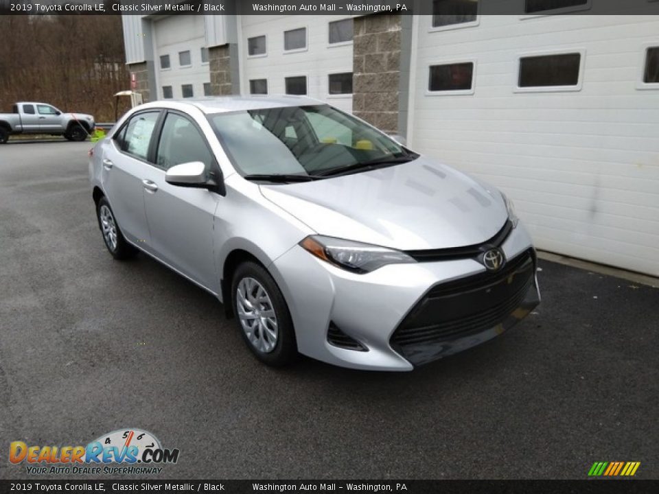 2019 Toyota Corolla LE Classic Silver Metallic / Black Photo #1