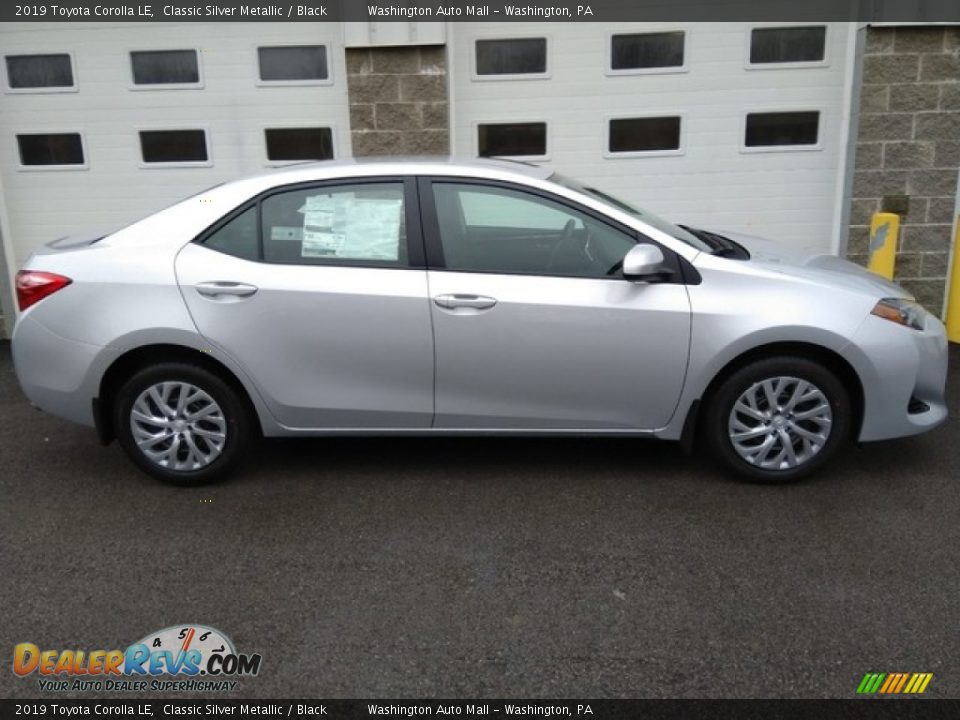 2019 Toyota Corolla LE Classic Silver Metallic / Black Photo #2