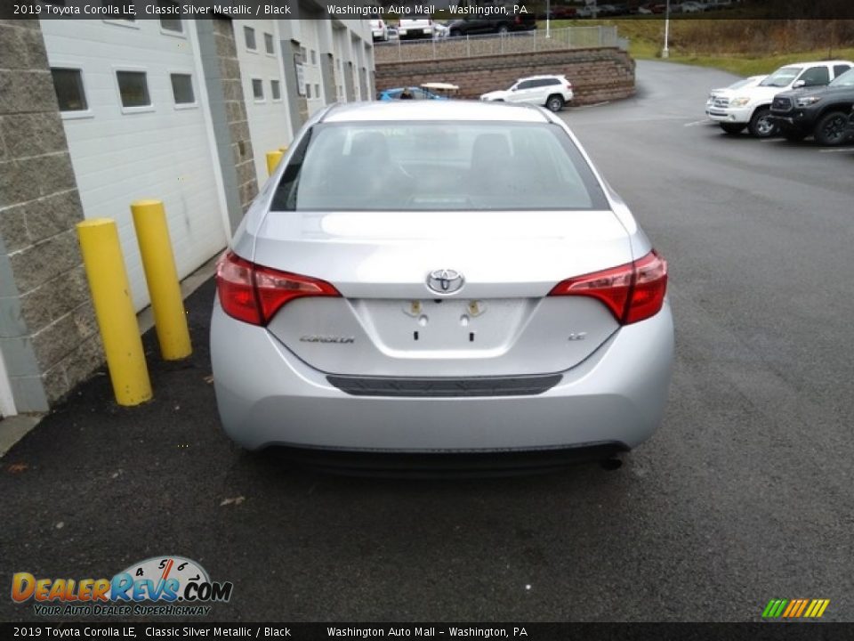 2019 Toyota Corolla LE Classic Silver Metallic / Black Photo #4