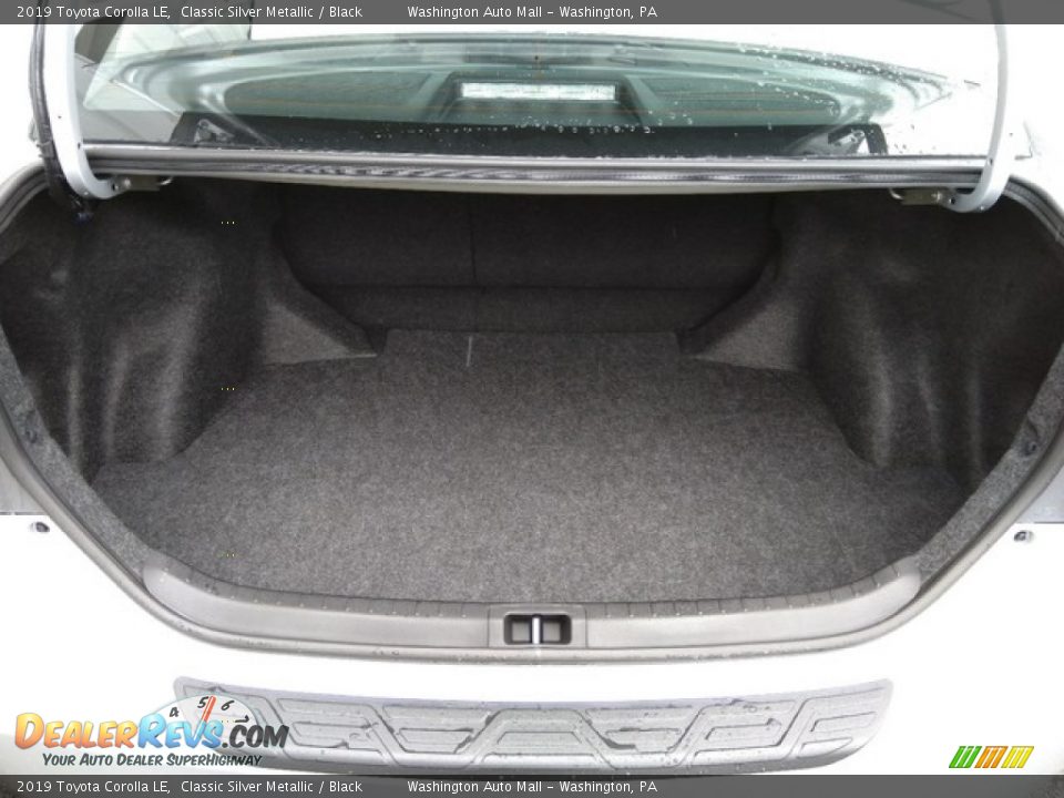 2019 Toyota Corolla LE Classic Silver Metallic / Black Photo #7
