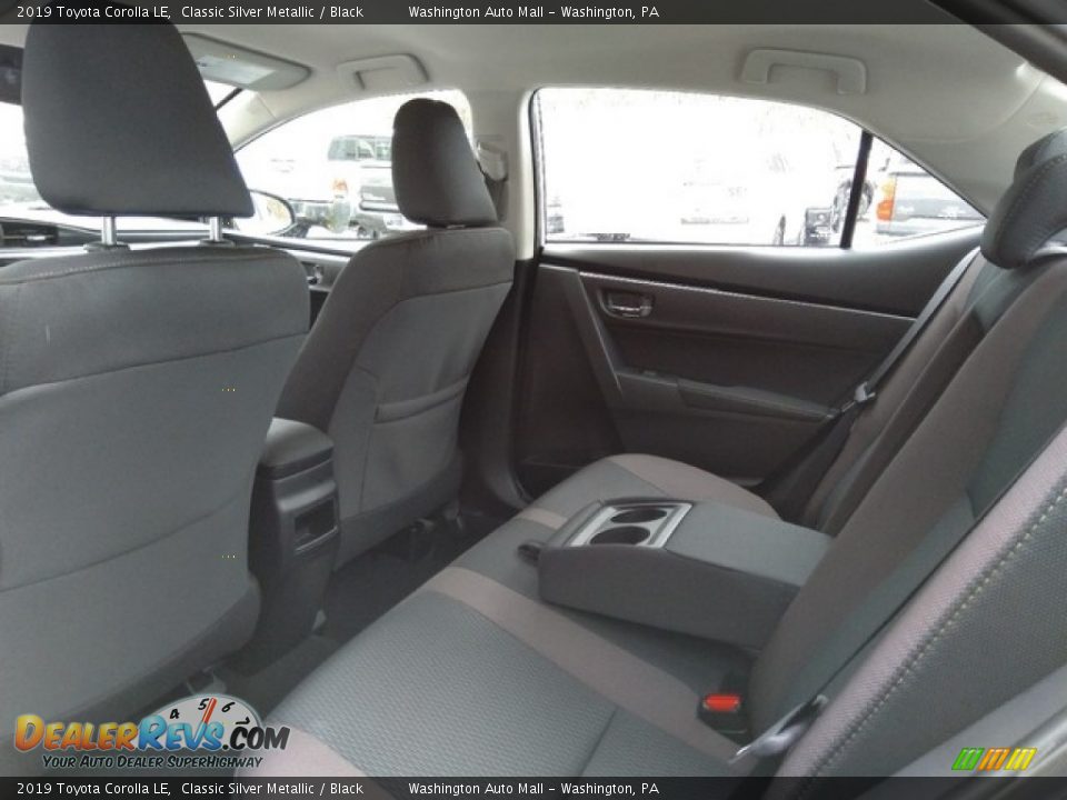 2019 Toyota Corolla LE Classic Silver Metallic / Black Photo #13