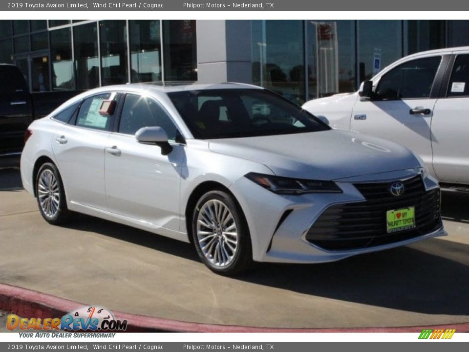 2019 Toyota Avalon Limited Wind Chill Pearl / Cognac Photo #2