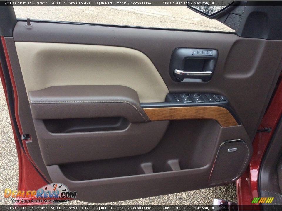 2018 Chevrolet Silverado 1500 LTZ Crew Cab 4x4 Cajun Red Tintcoat / Cocoa Dune Photo #8