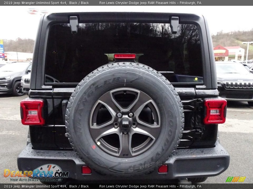 2019 Jeep Wrangler Unlimited Sport 4x4 Black / Black Photo #4