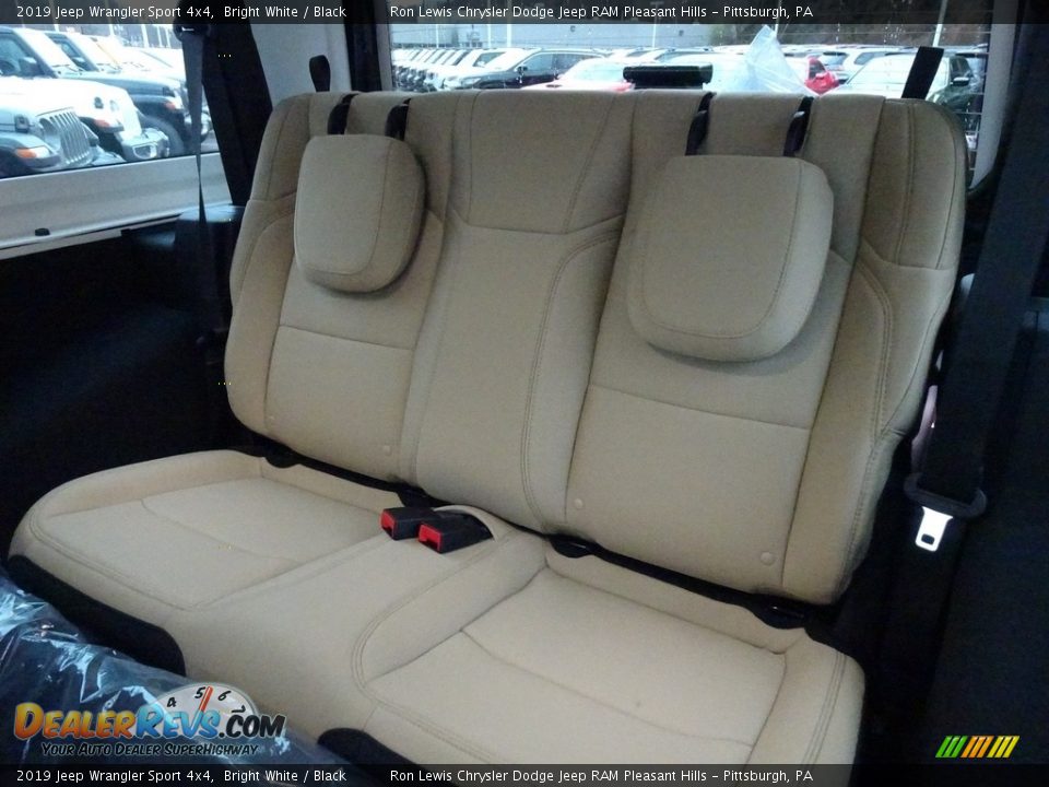 Rear Seat of 2019 Jeep Wrangler Sport 4x4 Photo #11