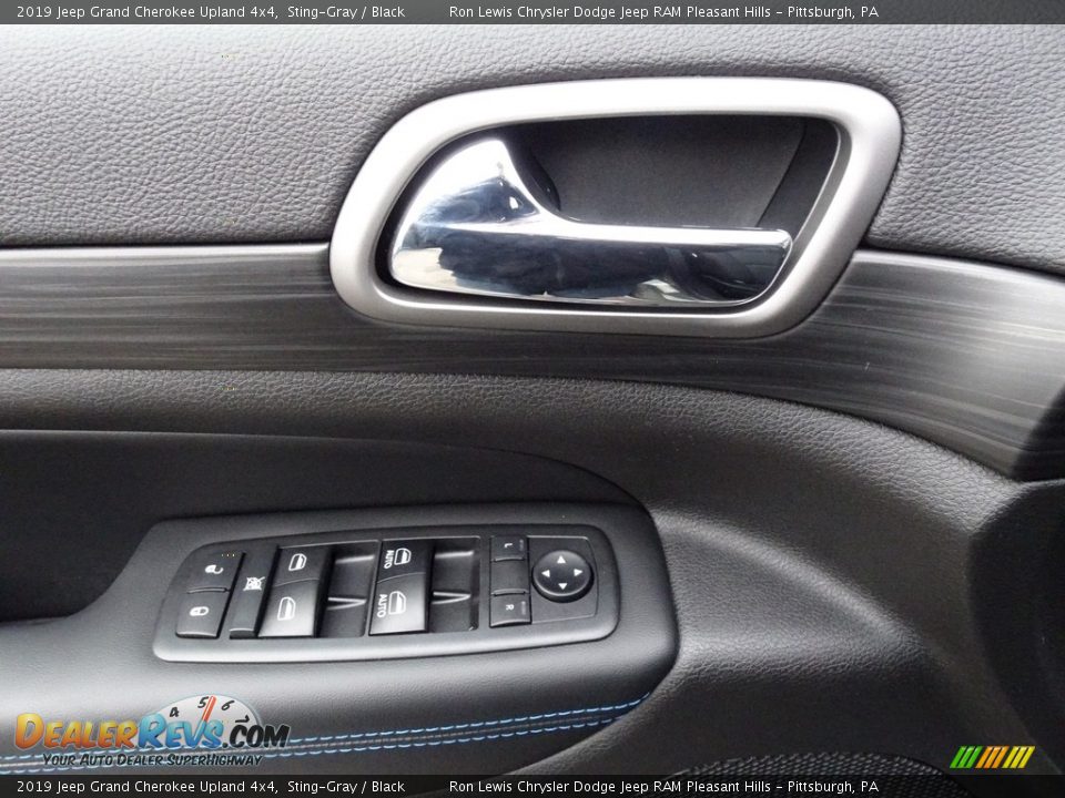 2019 Jeep Grand Cherokee Upland 4x4 Sting-Gray / Black Photo #13