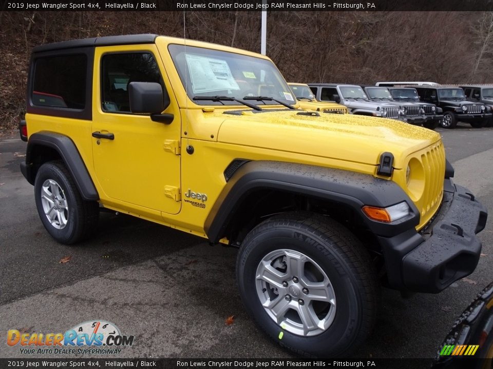 2019 Jeep Wrangler Sport 4x4 Hellayella / Black Photo #7