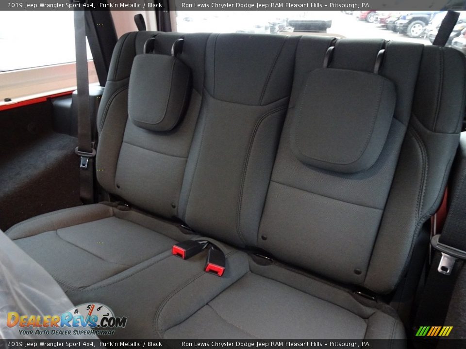 Rear Seat of 2019 Jeep Wrangler Sport 4x4 Photo #11