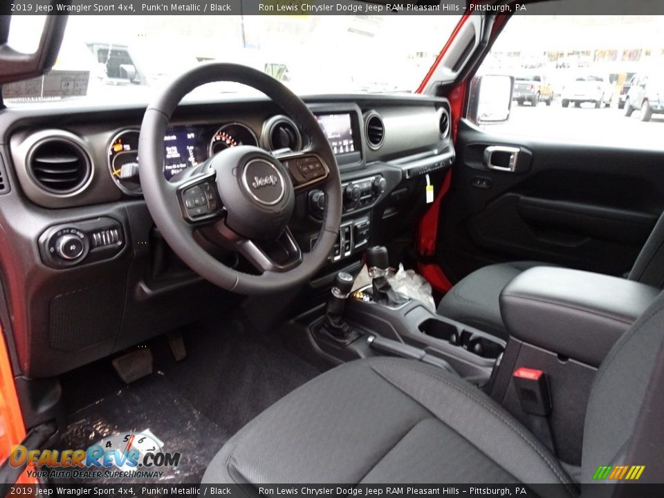 Black Interior - 2019 Jeep Wrangler Sport 4x4 Photo #12