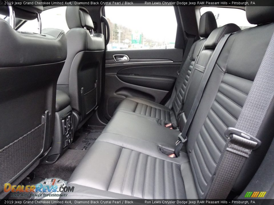 2019 Jeep Grand Cherokee Limited 4x4 Diamond Black Crystal Pearl / Black Photo #11