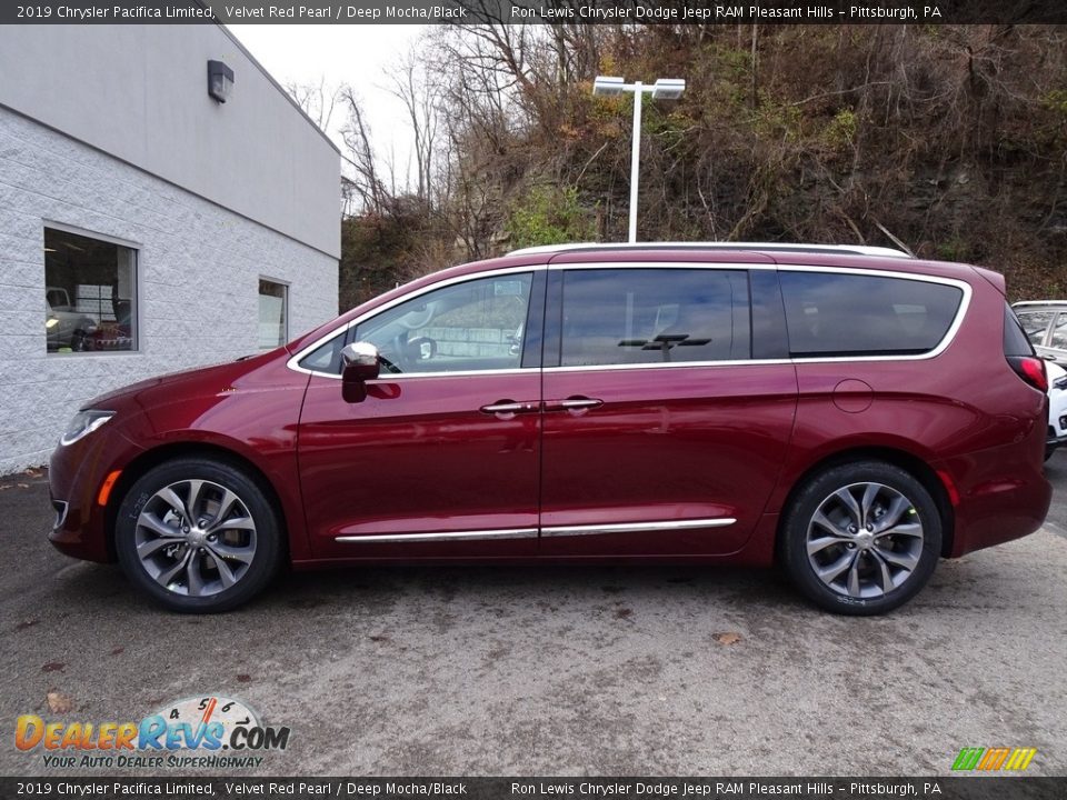 Velvet Red Pearl 2019 Chrysler Pacifica Limited Photo #2