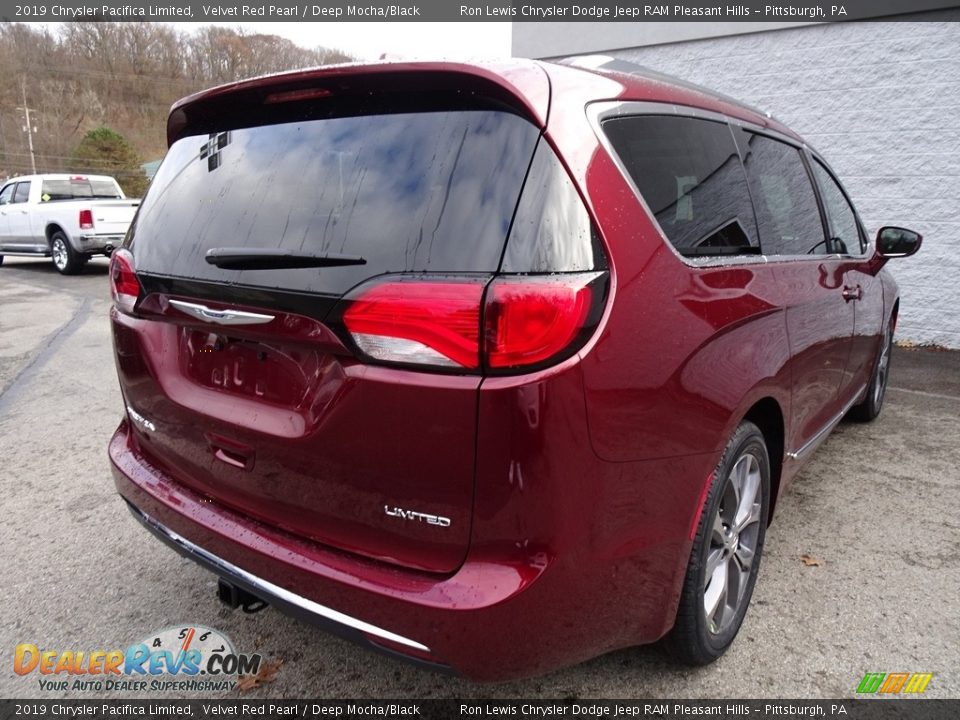 2019 Chrysler Pacifica Limited Velvet Red Pearl / Deep Mocha/Black Photo #5