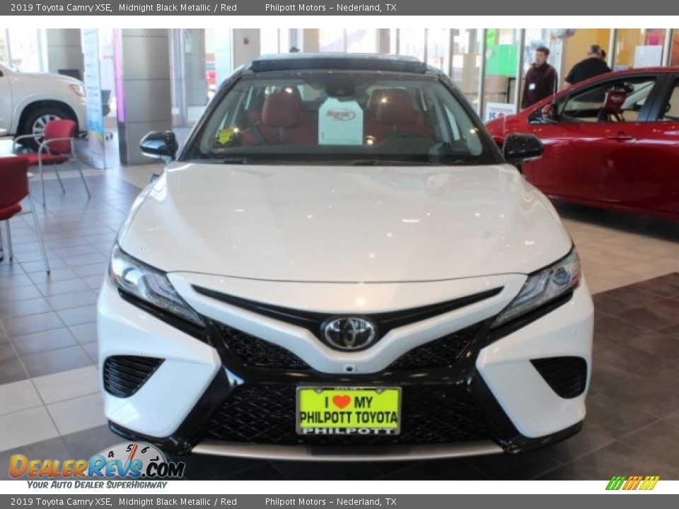 2019 Toyota Camry XSE Midnight Black Metallic / Red Photo #3