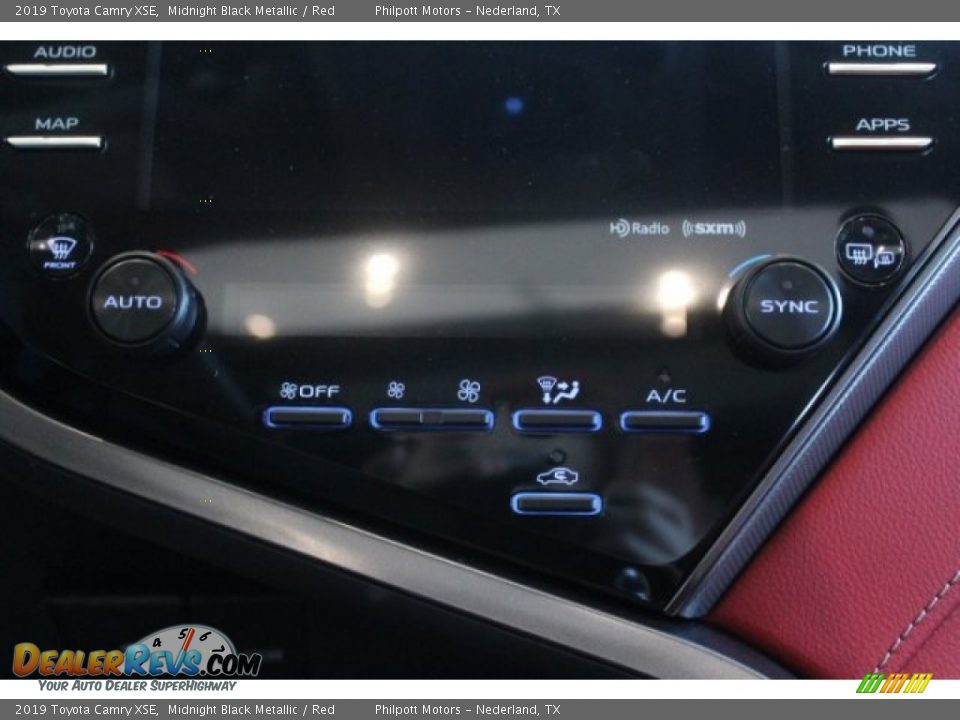 2019 Toyota Camry XSE Midnight Black Metallic / Red Photo #14