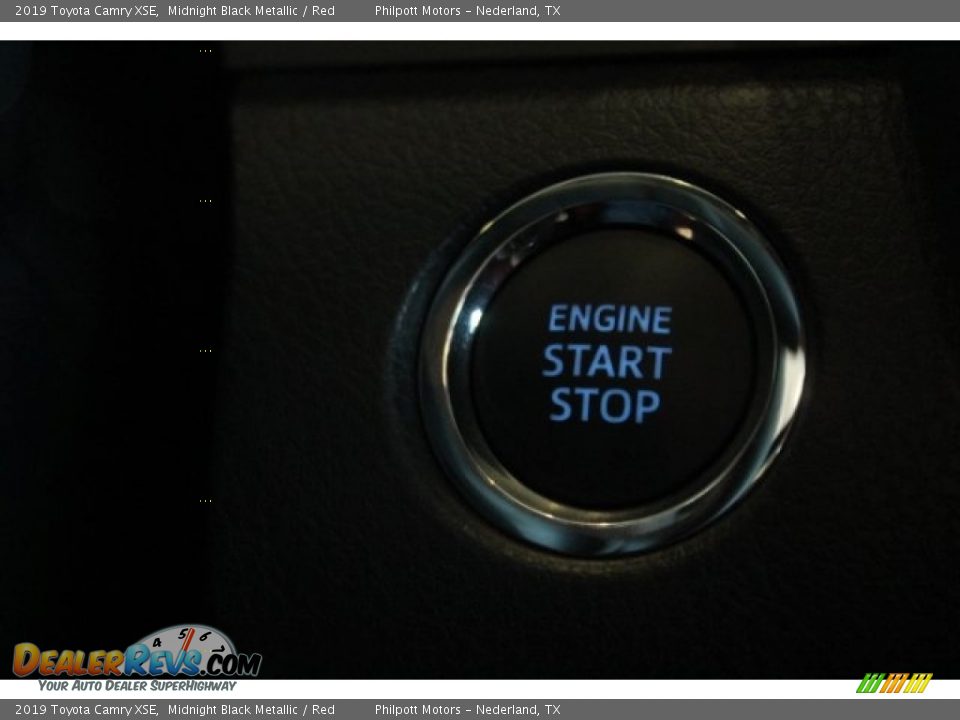 2019 Toyota Camry XSE Midnight Black Metallic / Red Photo #16