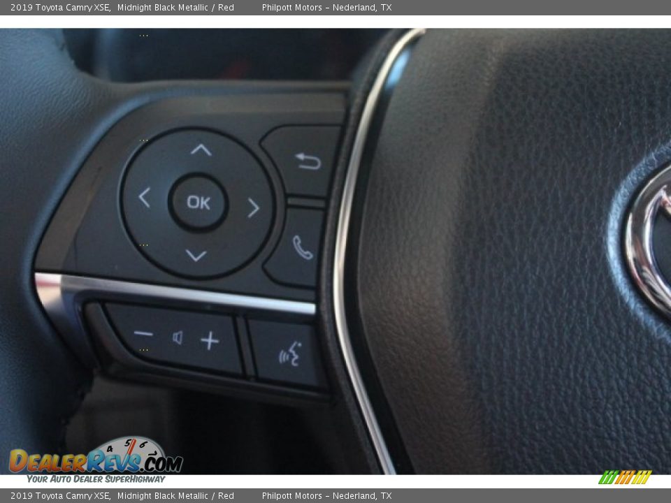 2019 Toyota Camry XSE Midnight Black Metallic / Red Photo #17