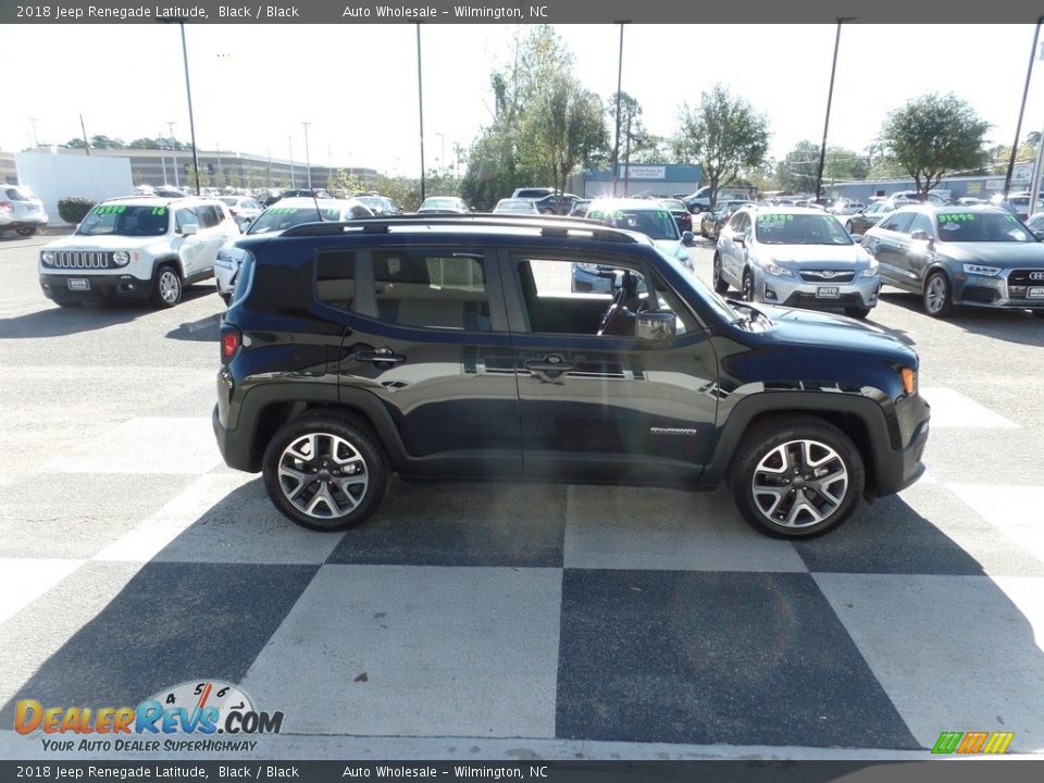 2018 Jeep Renegade Latitude Black / Black Photo #3