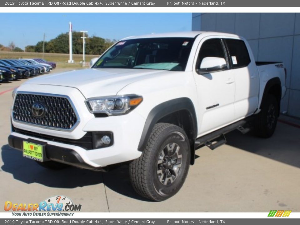 2019 Toyota Tacoma TRD Off-Road Double Cab 4x4 Super White / Cement Gray Photo #4