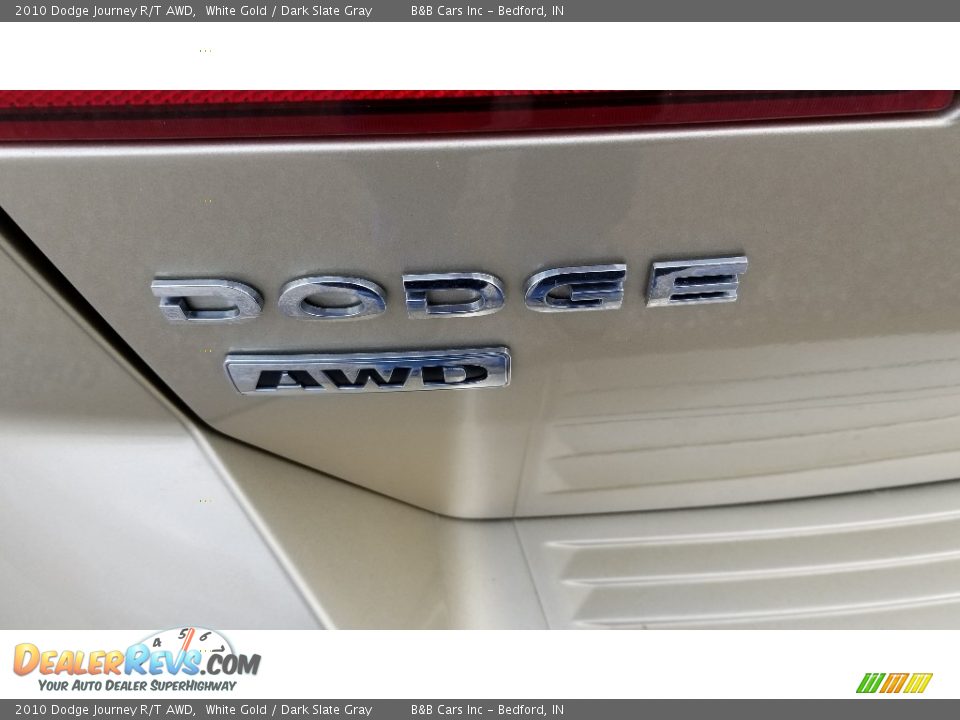 2010 Dodge Journey R/T AWD White Gold / Dark Slate Gray Photo #5